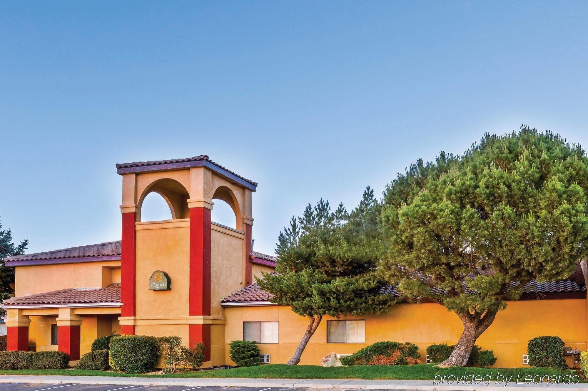 Baymont By Wyndham Tehachapi Hotel Exterior photo